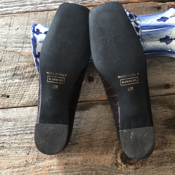 Harold's Brown Embossed Crocodile Loafers Size 8 - Picture 9 of 9